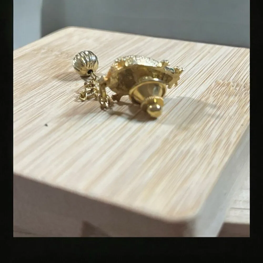 MEN'S VINTAGE GOLDTONE MOUSE TIE PIN!!